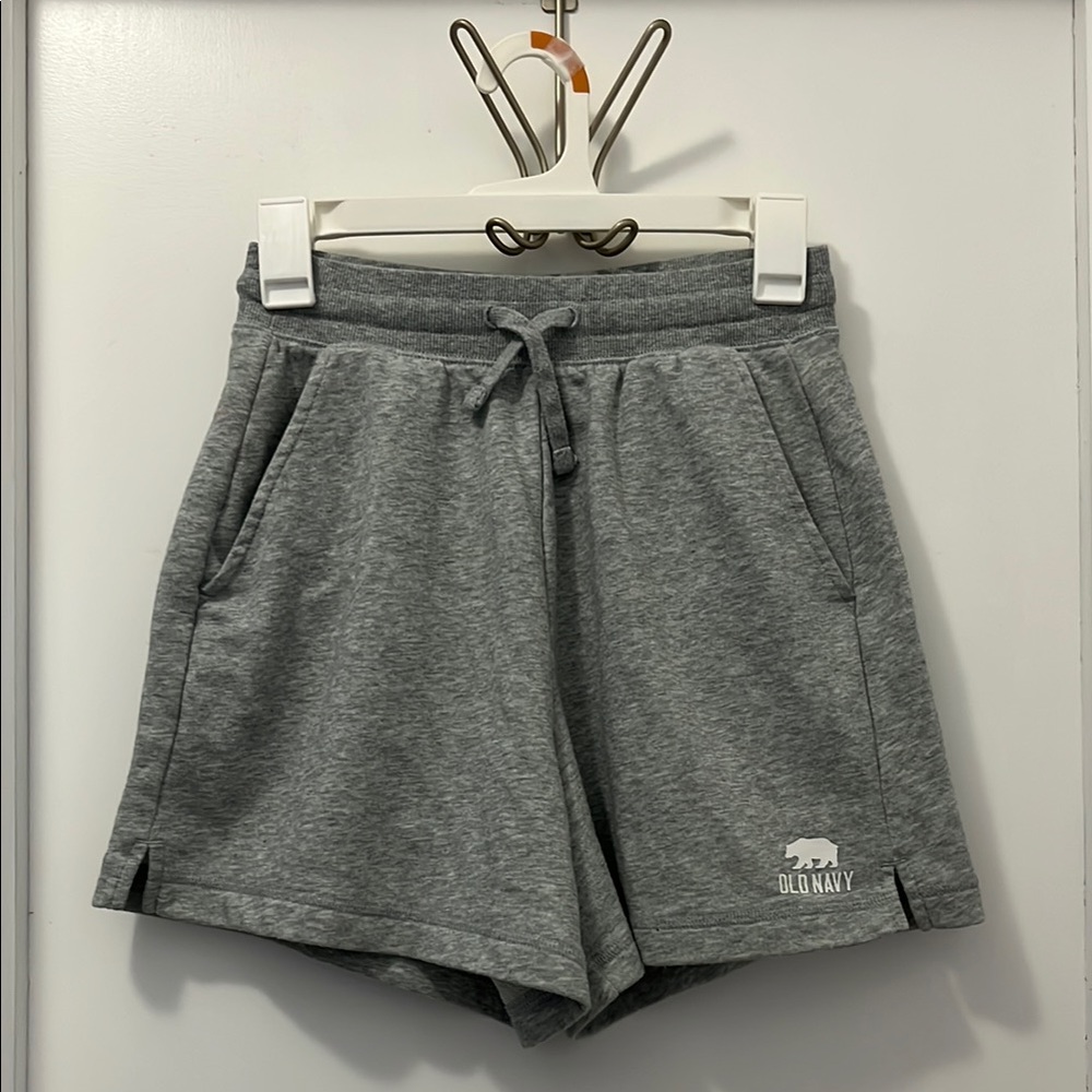 Old Navy Gray Athletic Shorts with Elastic Waistband